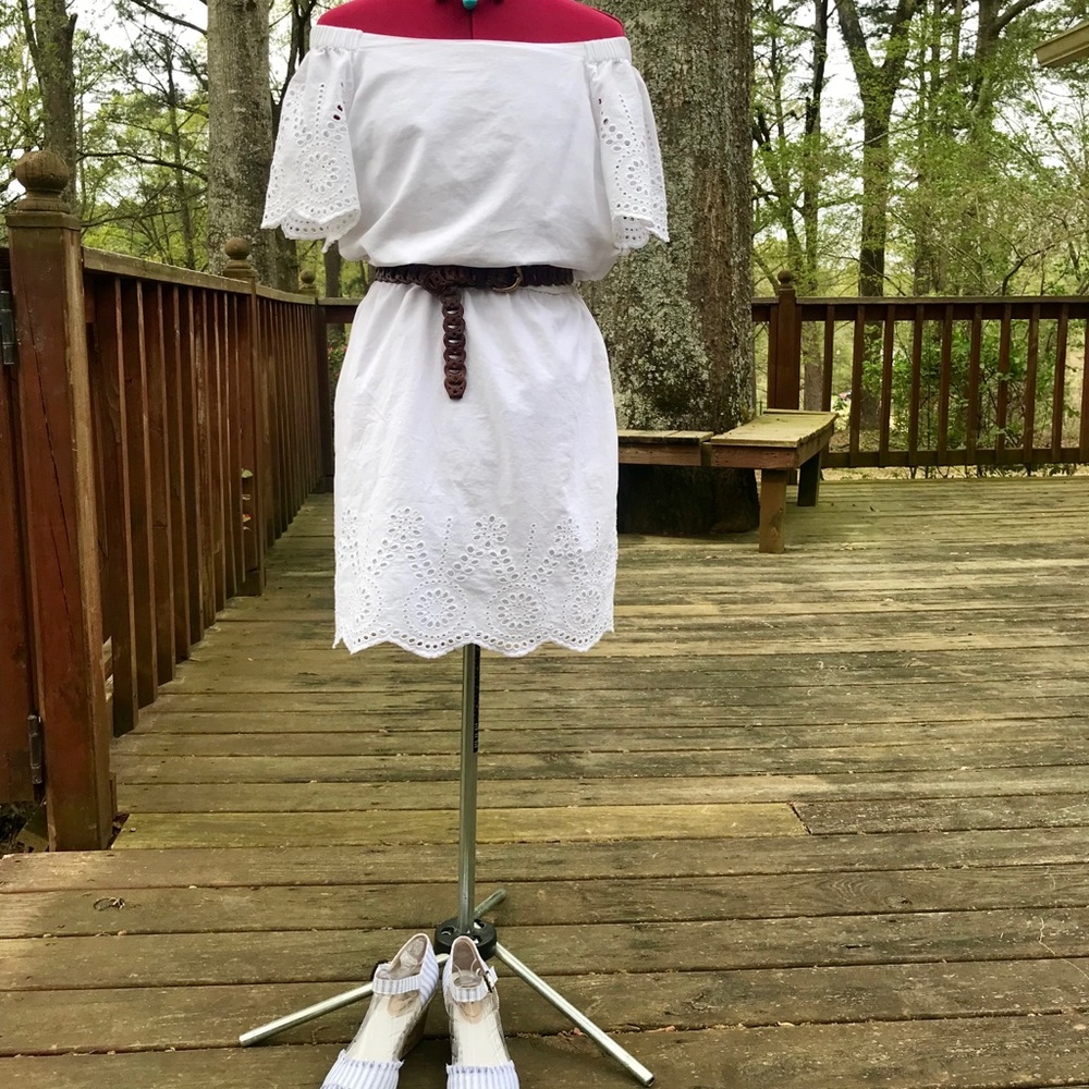 $69 WHBM white eyelet spring dress